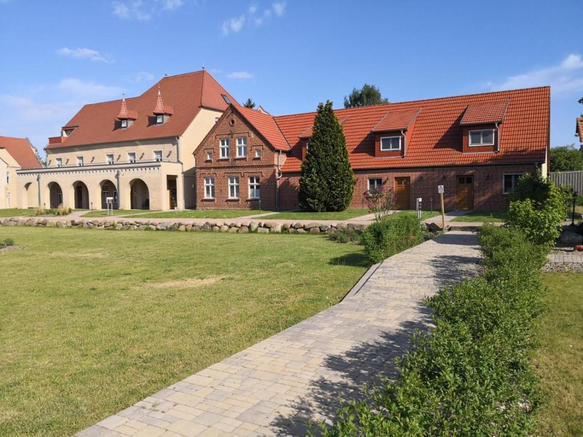 Die Remise Rembrandt Re-15 Stolpe auf Usedom Esterno foto
